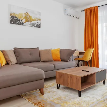 B&v 55 Qualis 2 - Scenic Mountain Retreat